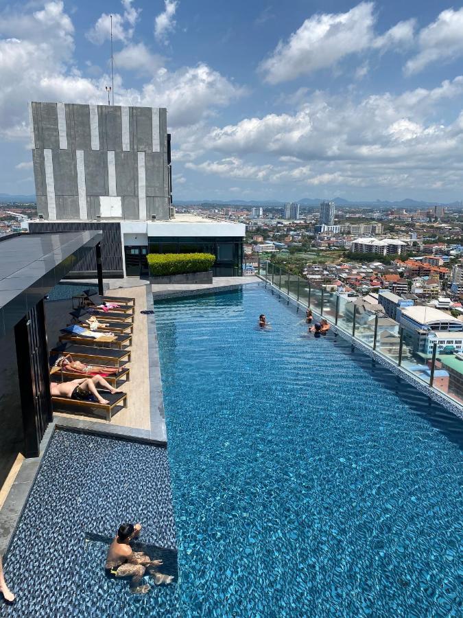 Apartament The Base In Pattaya Zewnętrze zdjęcie