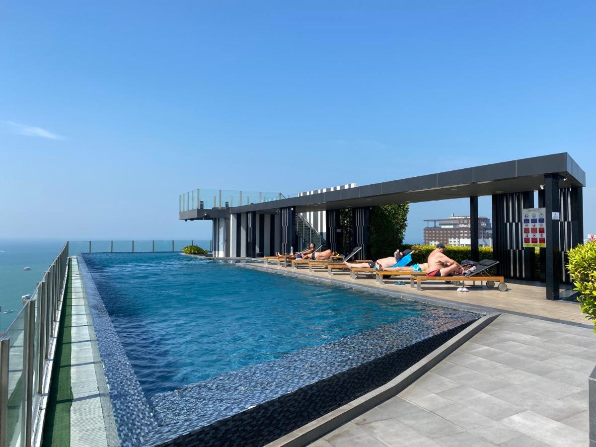 Apartament The Base In Pattaya Zewnętrze zdjęcie